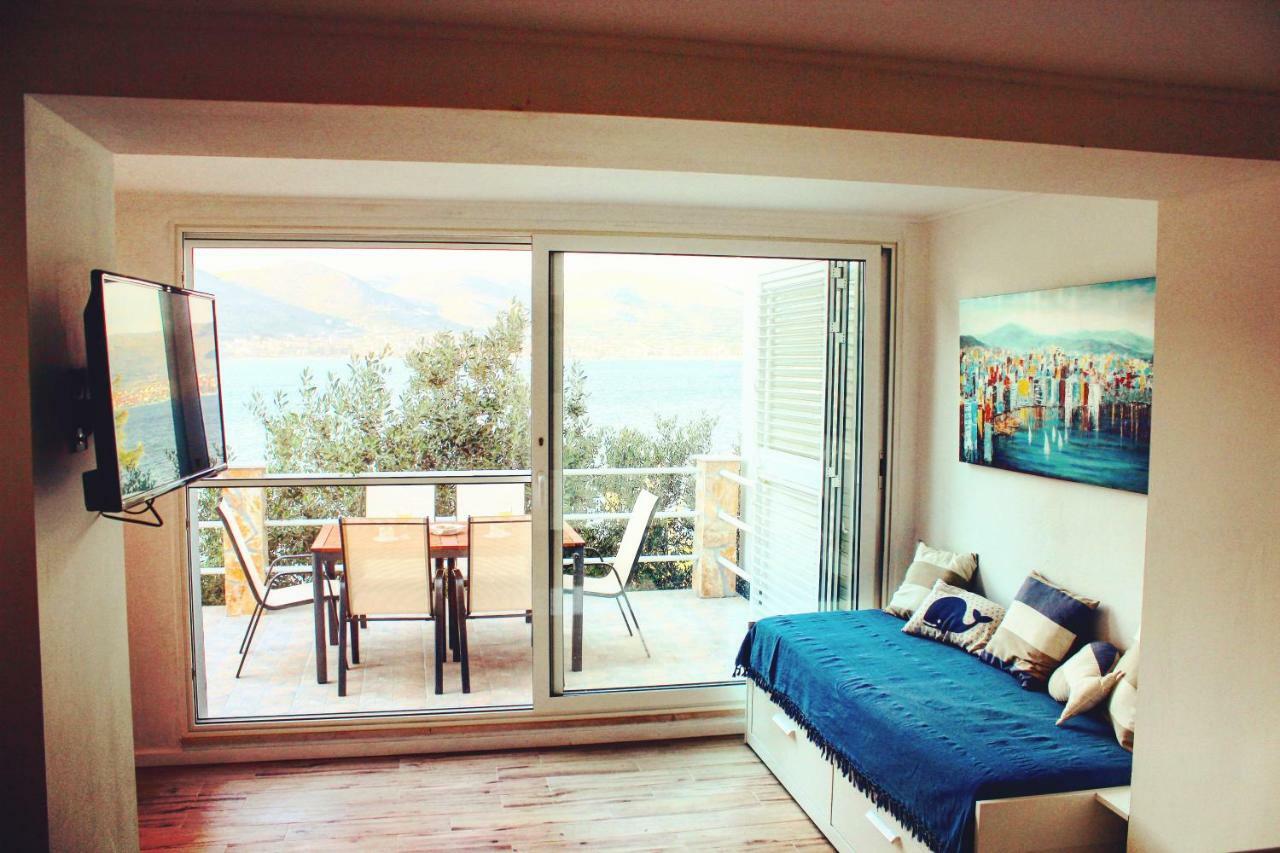 O Sole Apartment With Private Beach Donji Okrug  Extérieur photo