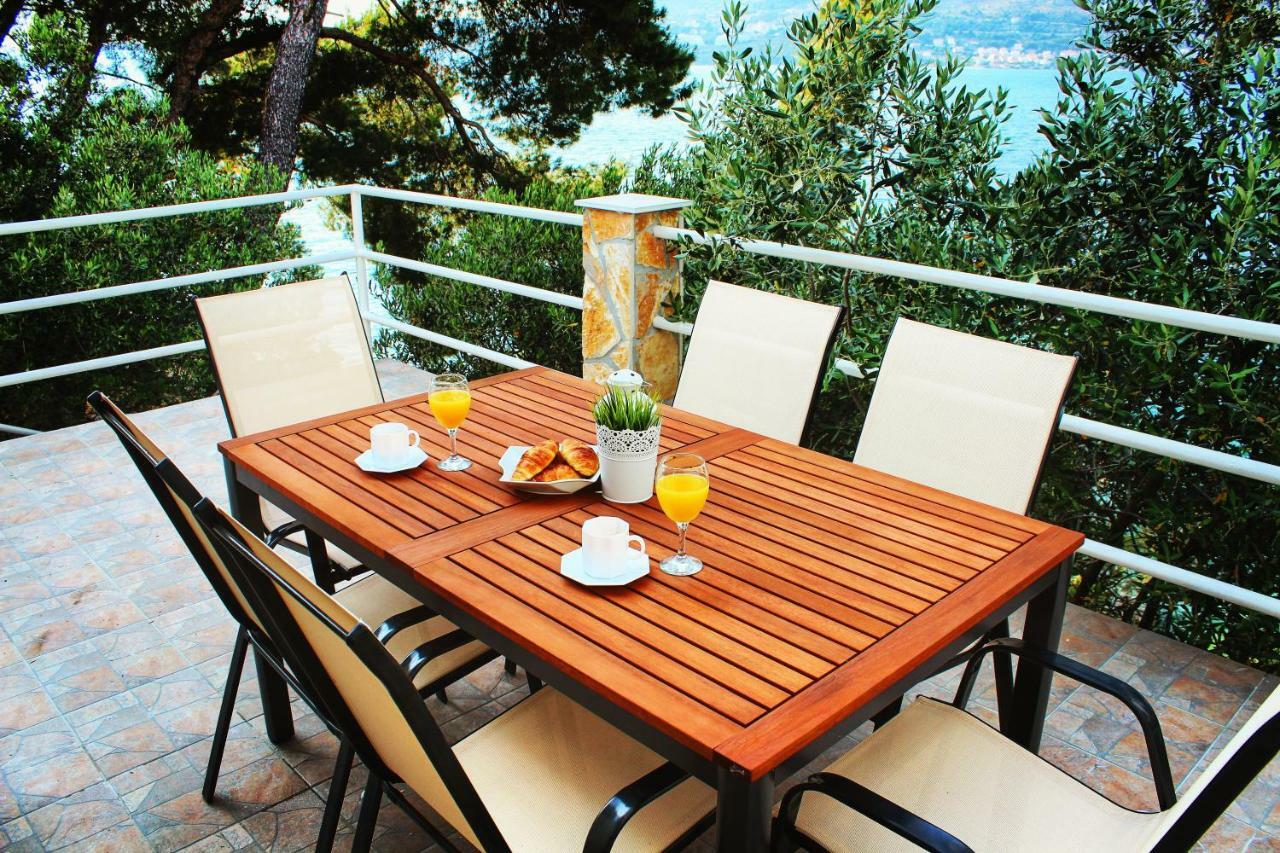 O Sole Apartment With Private Beach Donji Okrug  Extérieur photo